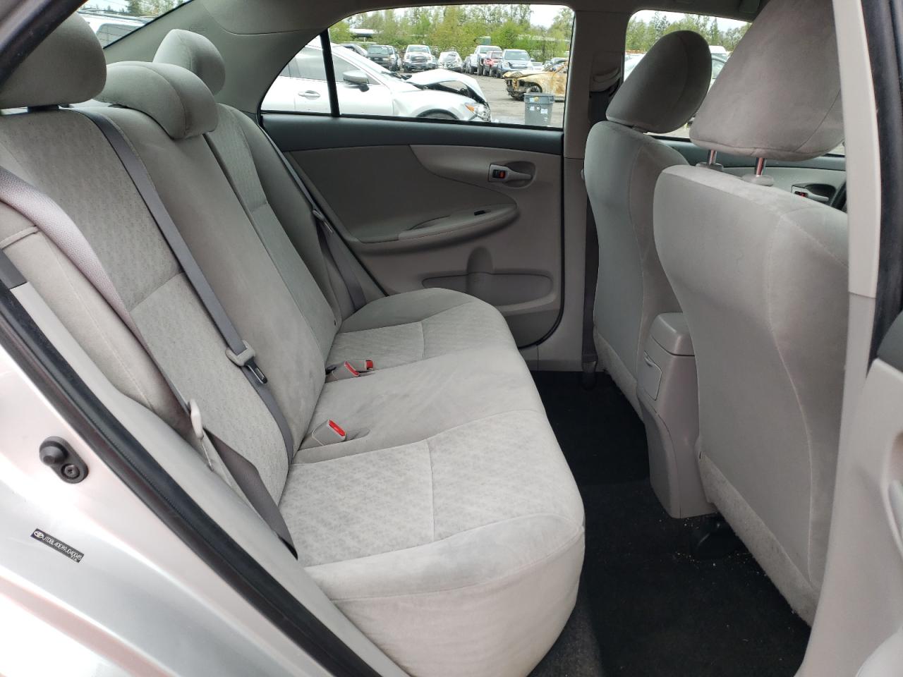 Photo 6 from auction – 2009 TOYOTA COROLA with VIN JTDBL40E89J040045