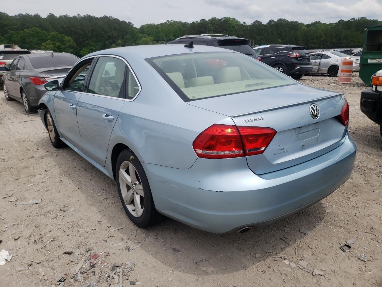Photo 3 from auction – 2012 VOLKSWAGEN PASSAT SE with VIN 1VWBN7A30CC040249
