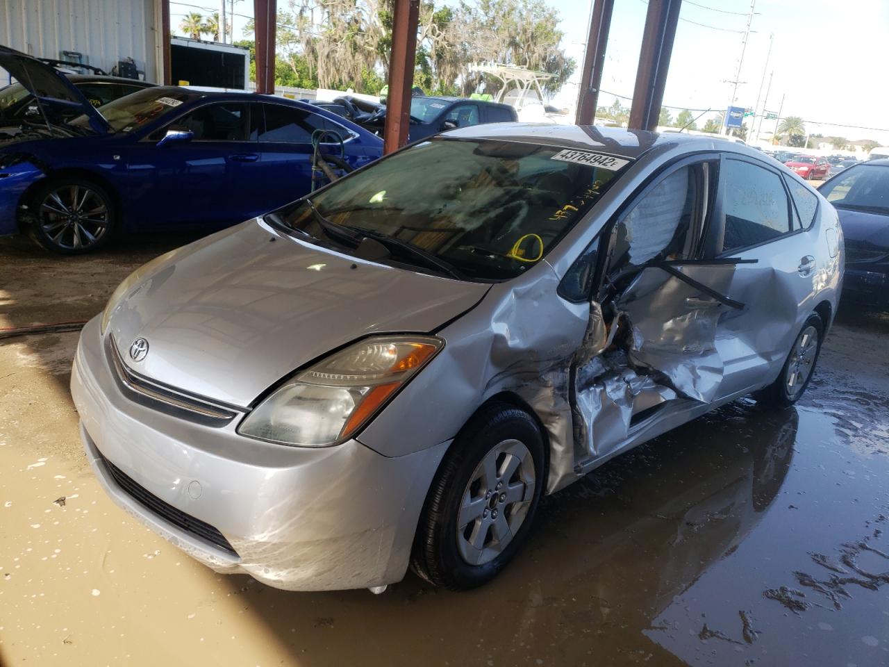 Photo 2 from auction – 2008 TOYOTA PRIUS with VIN JTDKB20U583423104