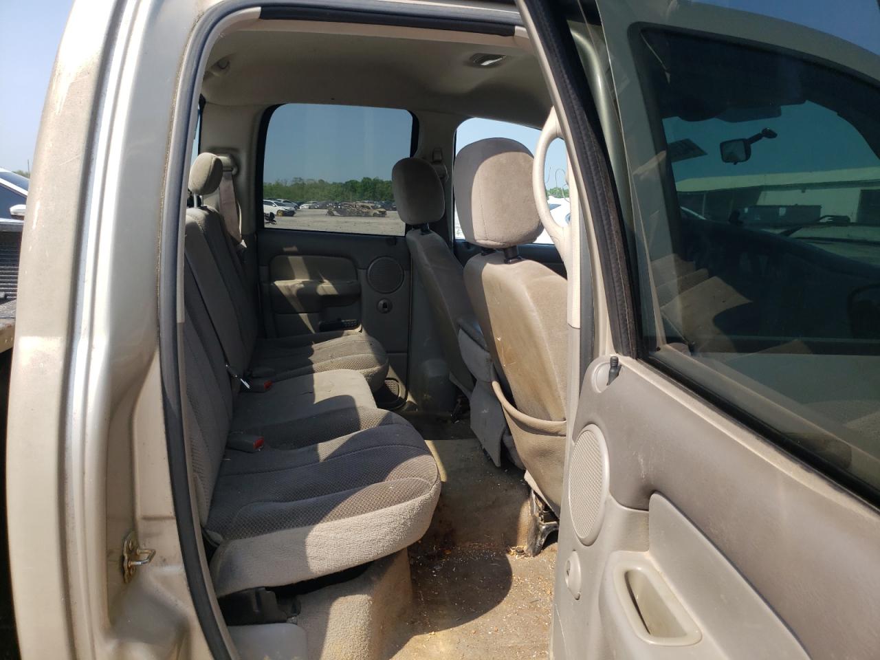 Photo 6 from auction – 2004 DODGE RAM 2500 S with VIN 3D7KA28D44G206096