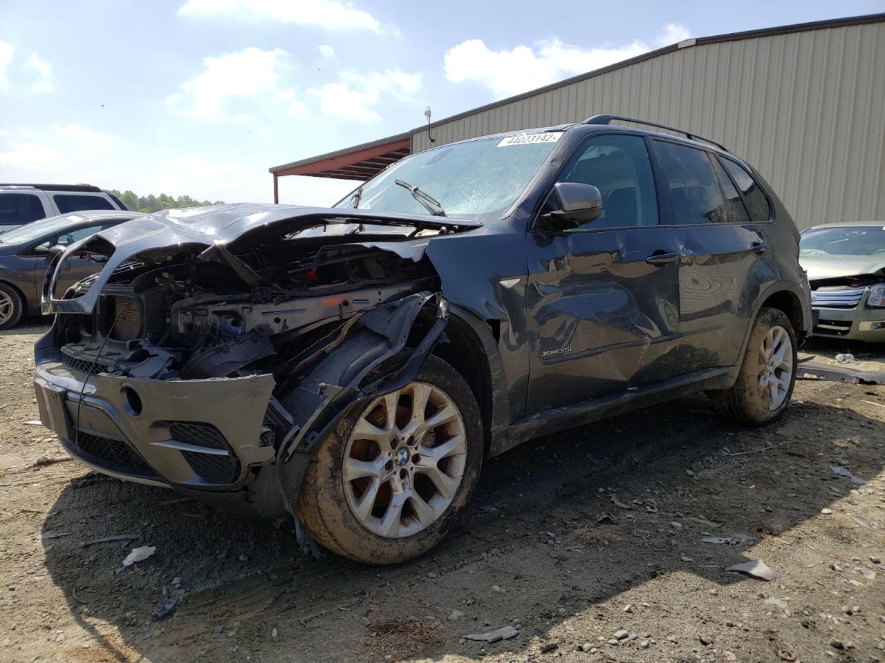 Photo 2 from auction – 2012 BMW X5 XDRIVE3 with VIN 5UXZV4C54CL746878