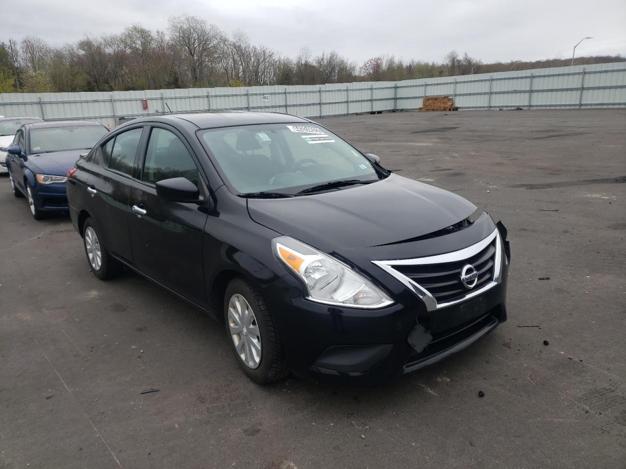 NISSAN VERSA S 2019 with VIN 3N1CN7AP3KL877836 - Photo from auction