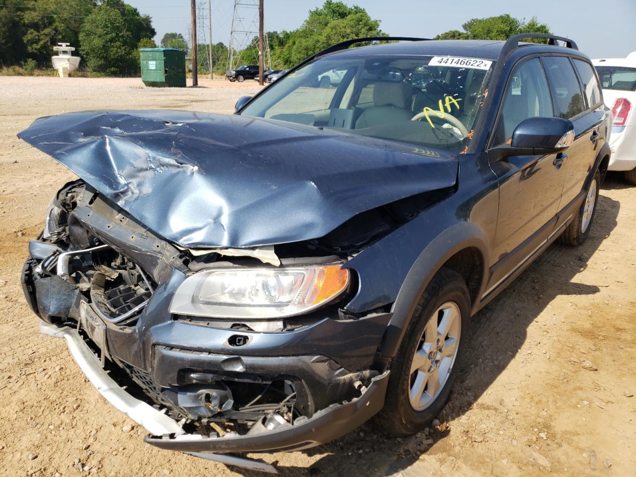 Photo 2 from auction – 2009 VOLVO XC70 3.2 with VIN YV4BZ982291063498