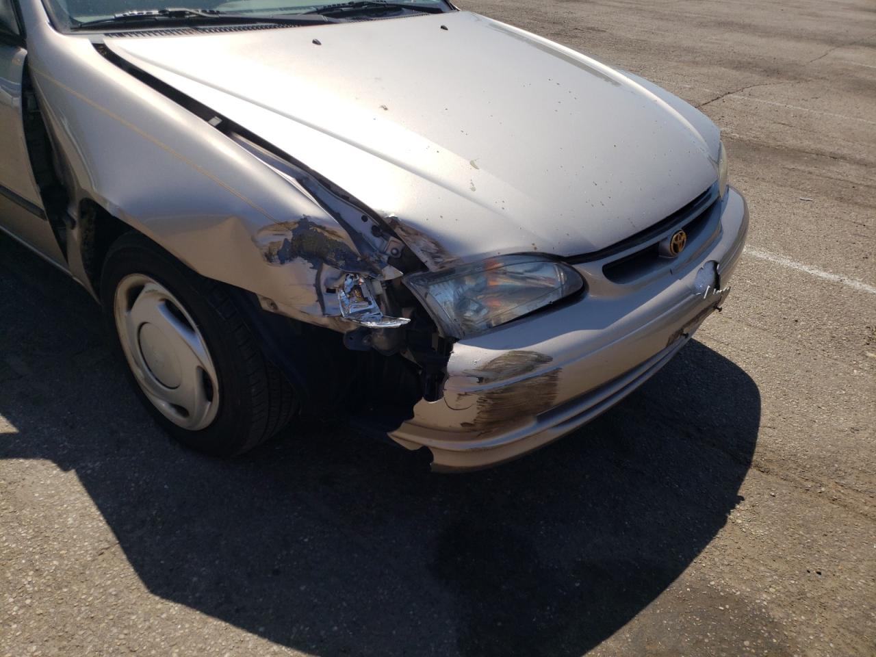 Photo 9 from auction – 2000 TOYOTA COROLLA VE with VIN 2T1BR12E2YC368338