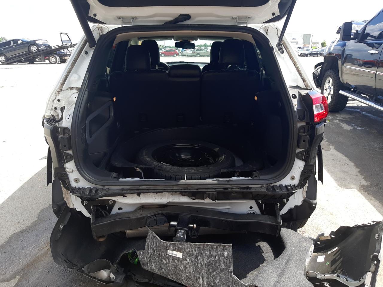 Photo 9 from auction – 2015 JEEP CHEROKEE L with VIN 1C4PJLCS1FW590239