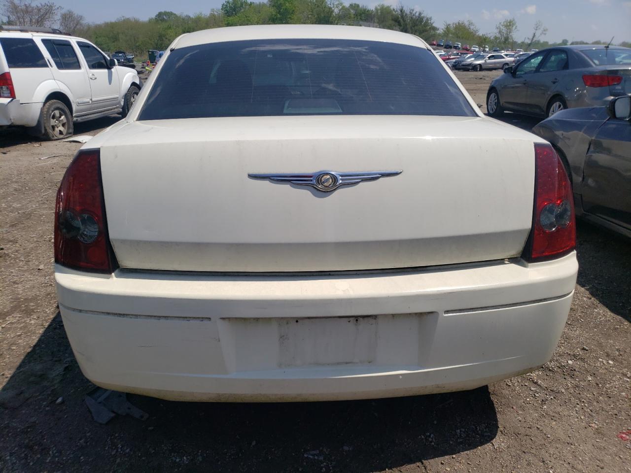 Photo 10 from auction – 2007 CHRYSLER 300 with VIN 2C3KA43R37H775930