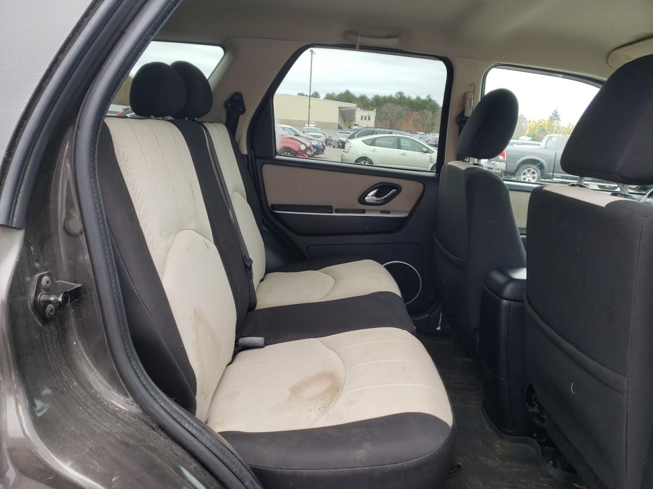 Photo 6 from auction – 2005 MERCURY MARINER with VIN 4M2YU571X5DJ04976