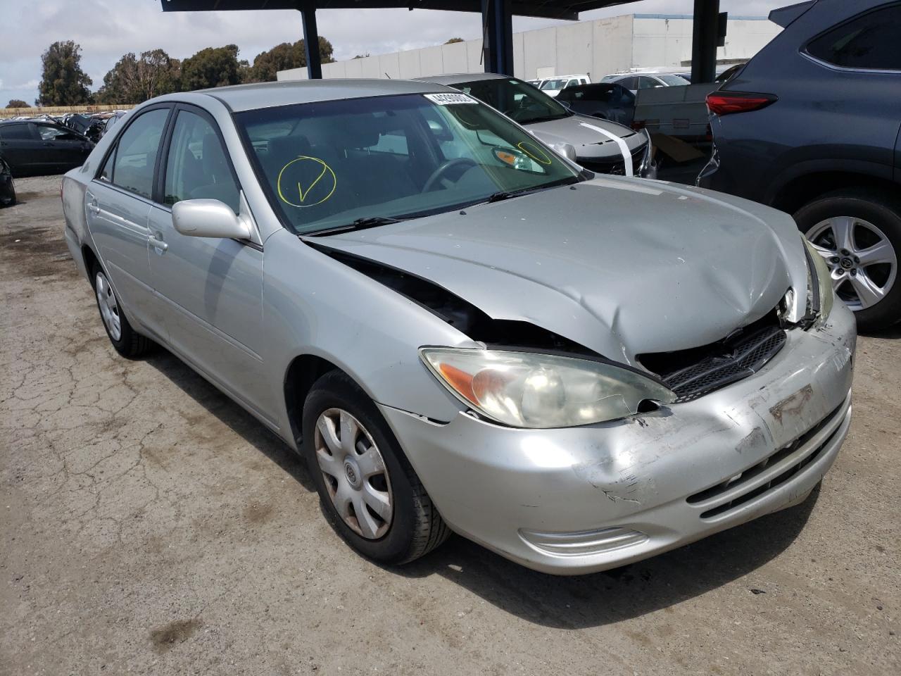 TOYOTA CAMRY LE 2004 with VIN 4T1BE32K94U293563 - Photo from auction