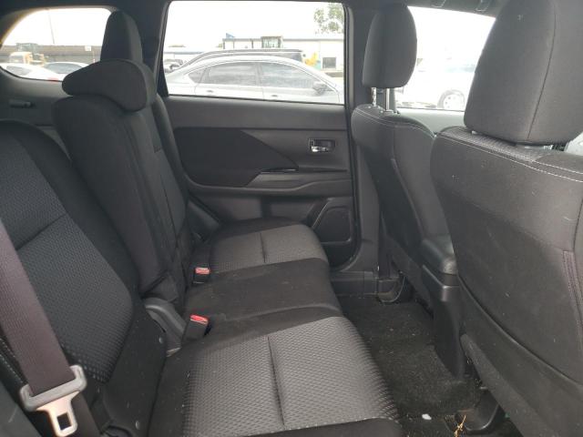 Photo 6 from auction – 2018 MITSUBISHI OUTLANDER with VIN JA4AD3A33JZ066536