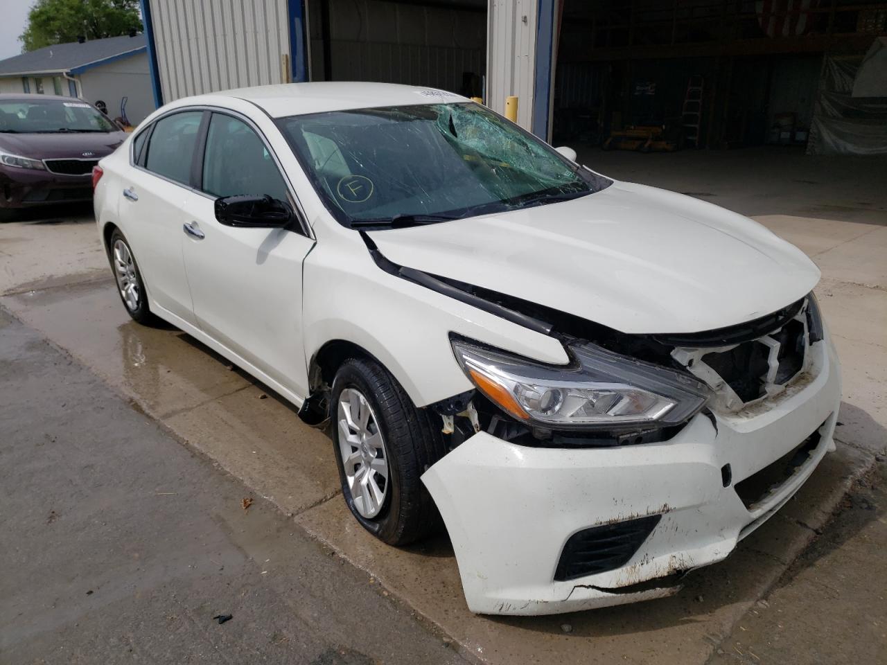 NISSAN ALTIMA 2016 with VIN 1N4AL3AP8GC228822 - Photo from auction