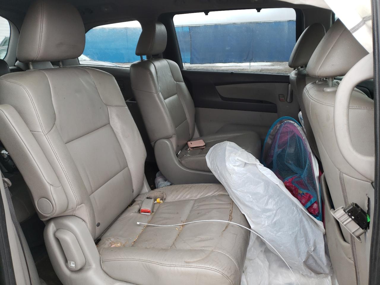 Photo 6 from auction – 2011 HONDA ODYSSEY EX with VIN 5FNRL5H6XBB030129