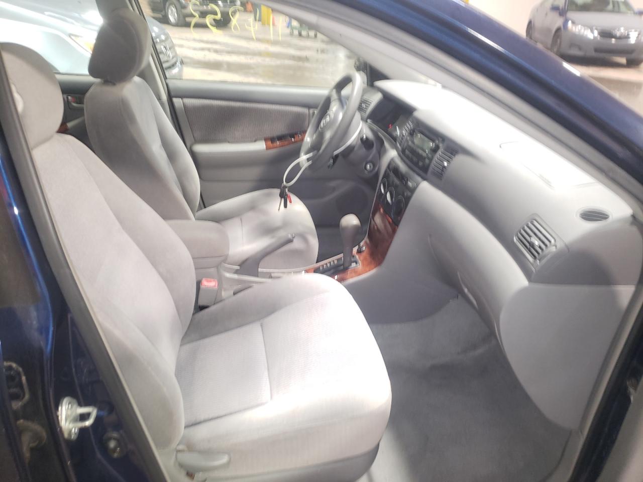 Photo 5 from auction – 2006 TOYOTA COROLLA CE with VIN 2T1BR30E06C641191