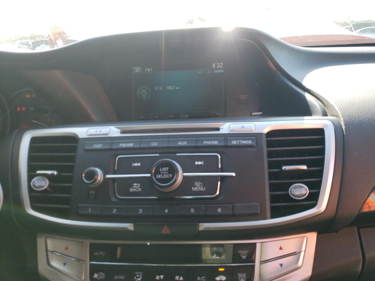 Photo 9 from auction – 2014 HONDA ACCORD SPO with VIN 1HGCR2F50EA250696