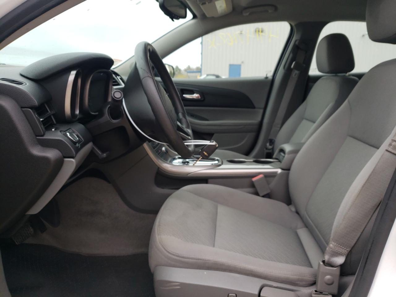 Photo 5 from auction – 2013 CHEVROLET MALIBU LS with VIN 1G11B5SA8DF351980