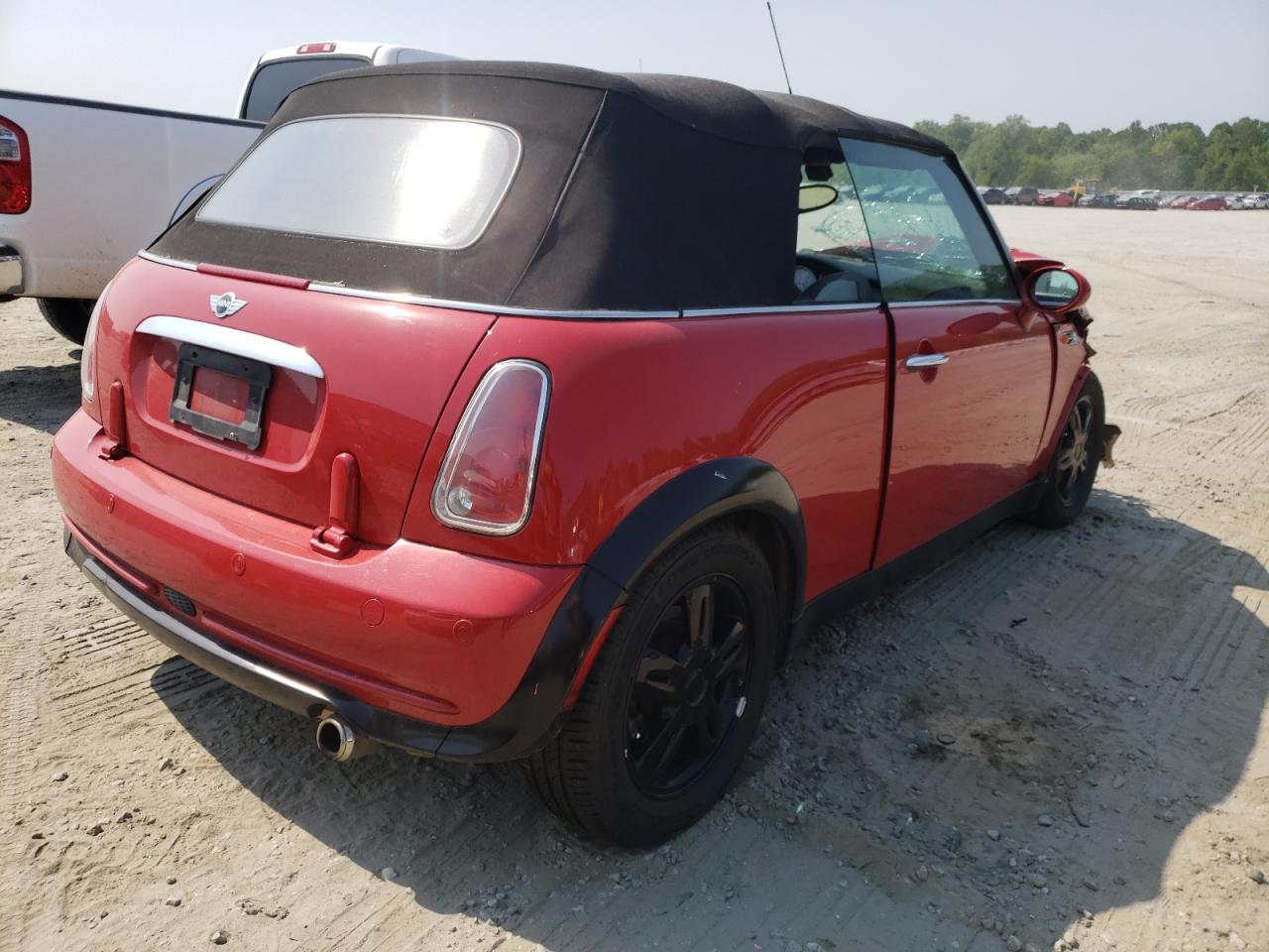 Photo 4 from auction – 2006 MINI COOPER with VIN WMWRF33526TG15834