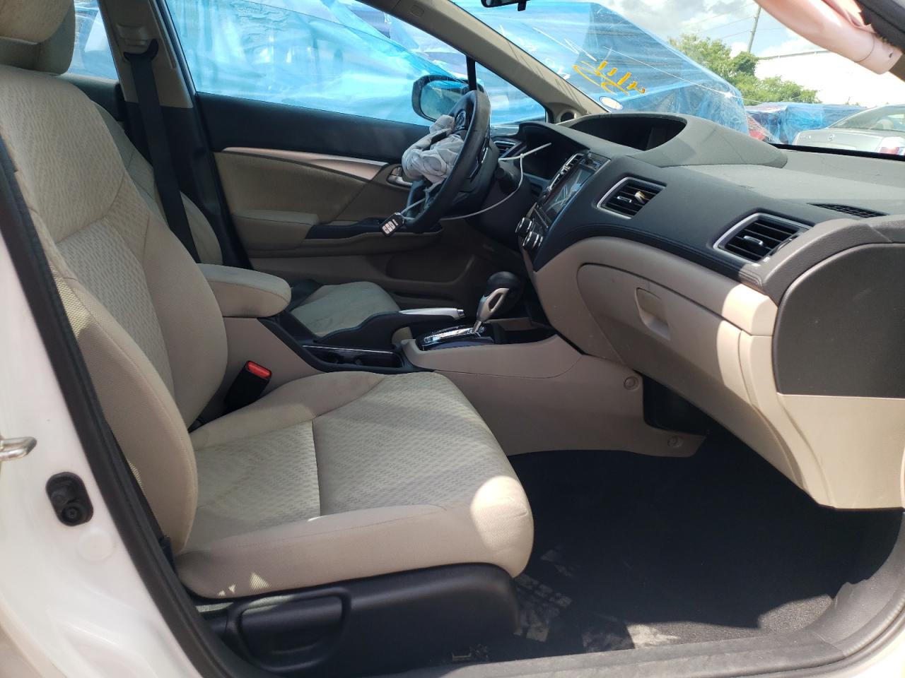 Фото 5 с аукциона – 2015 HONDA CIVIC EX с VIN 19XFB2F87FE021313