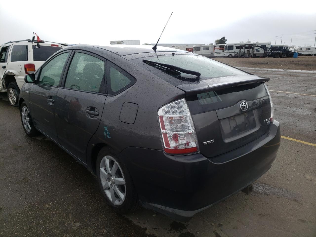 Photo 3 from auction – 2008 TOYOTA PRIUS with VIN JTDKB20U383309778
