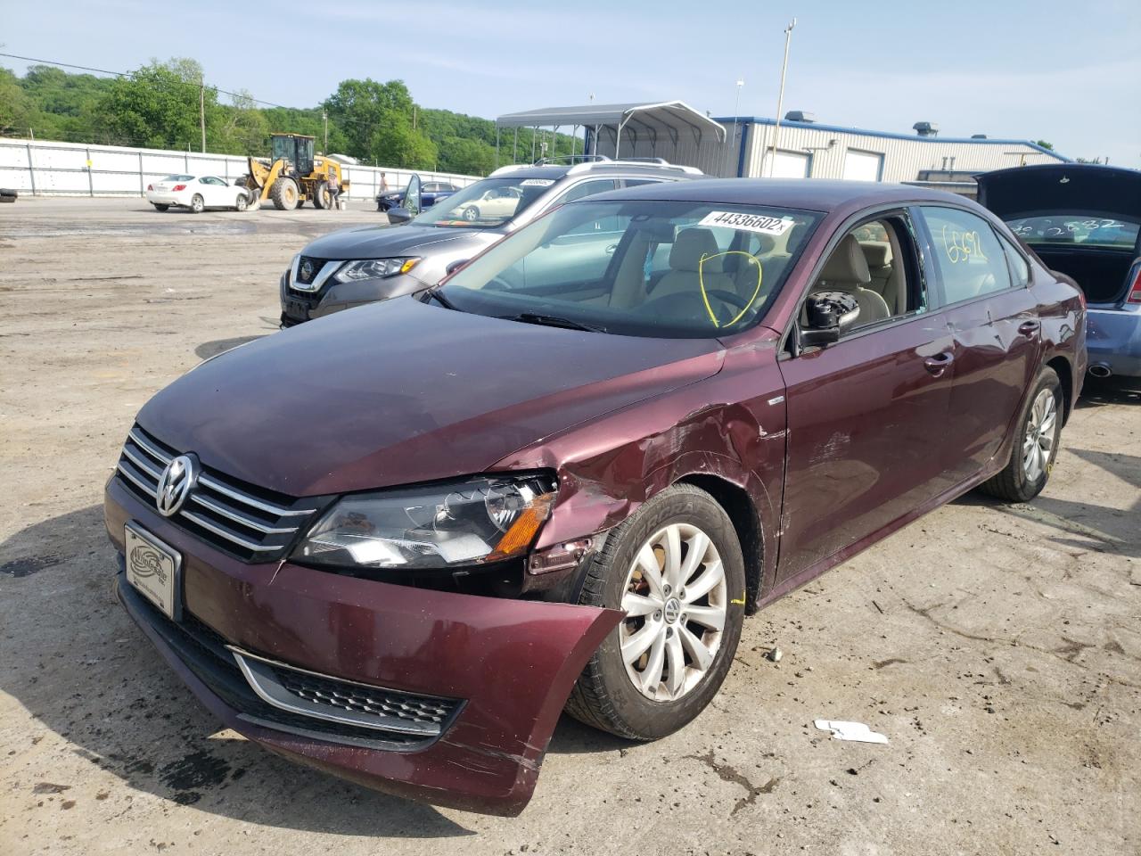 Photo 2 from auction – 2014 VOLKSWAGEN PASSAT S with VIN 1VWAP7A38EC016144