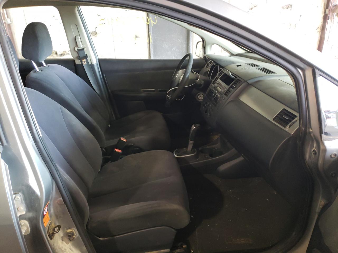 Photo 5 from auction – 2007 NISSAN VERSA S with VIN 3N1BC11E07L406621