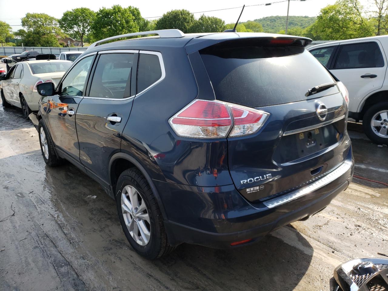 Photo 3 from auction – 2016 NISSAN ROGUE S with VIN KNMAT2MTXGP673097