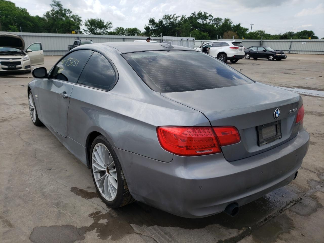 Photo 3 from auction – 2011 BMW 335 XI with VIN WBAKF9C50BE619008