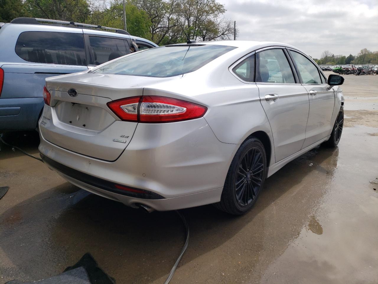 Photo 4 from auction – 2016 FORD FUSION SE with VIN 3FA6P0HD4GR169211