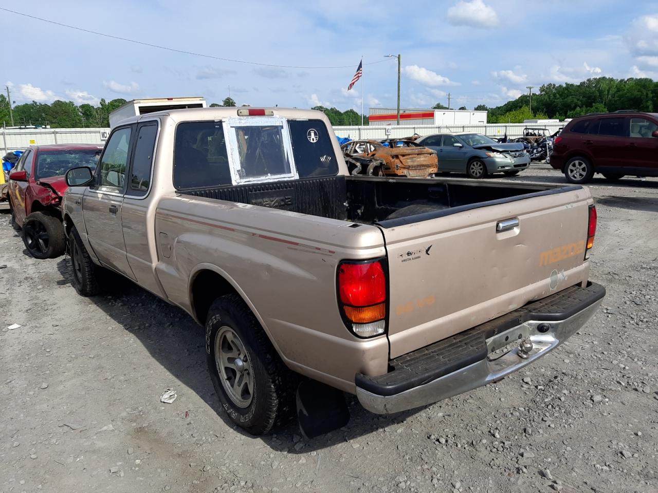 Photo 3 from auction – 1998 MAZDA B4000 CAB with VIN 4F4YR16X6WTM28236
