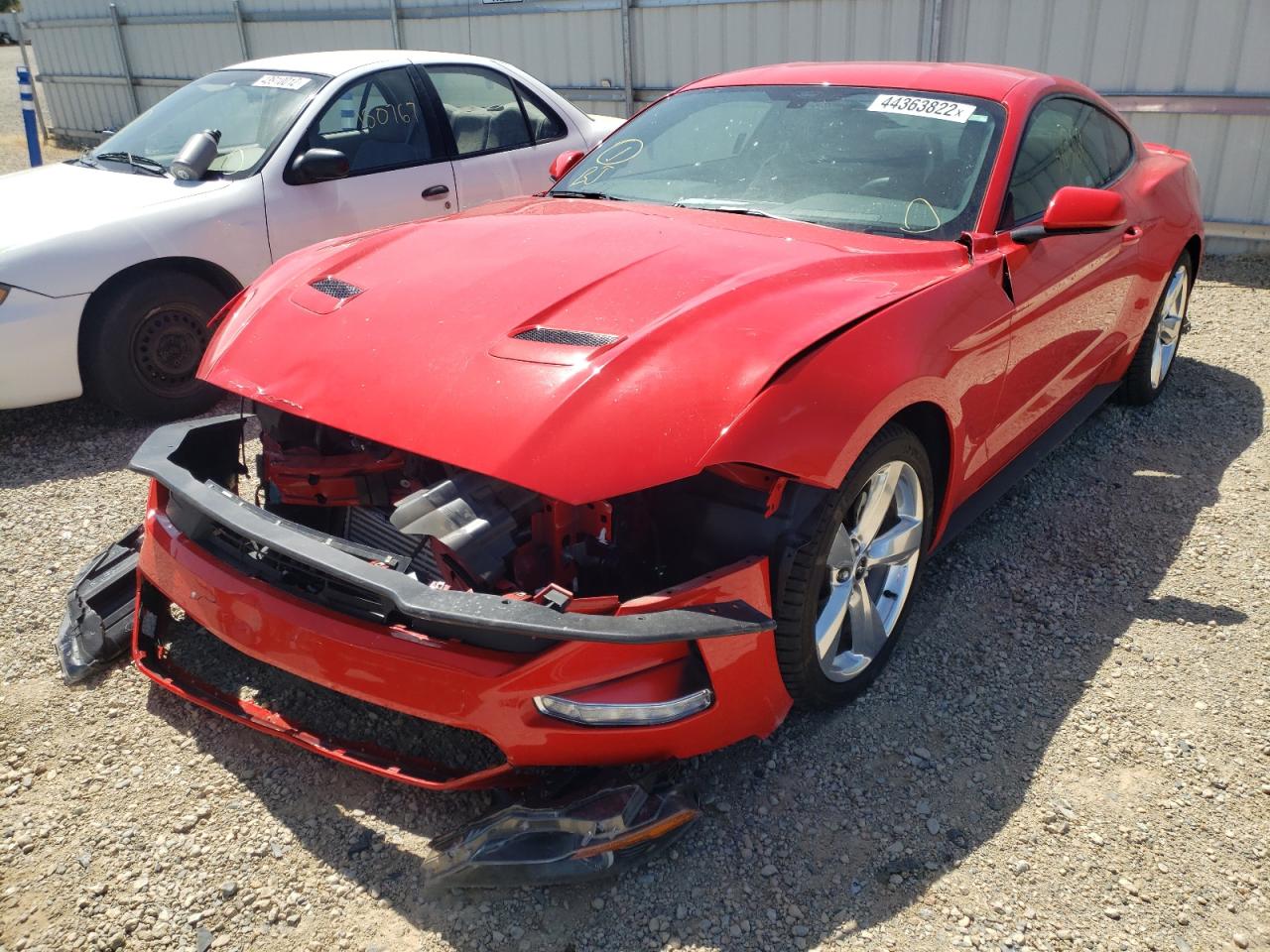 Photo 2 from auction – 2018 FORD MUSTANG with VIN 1FA6P8TH8J5146890