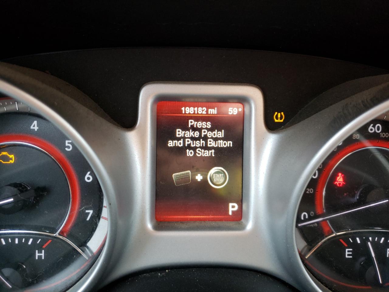 Photo 8 from auction – 2015 DODGE JOURNEY SE with VIN 3C4PDCAB2FT517820