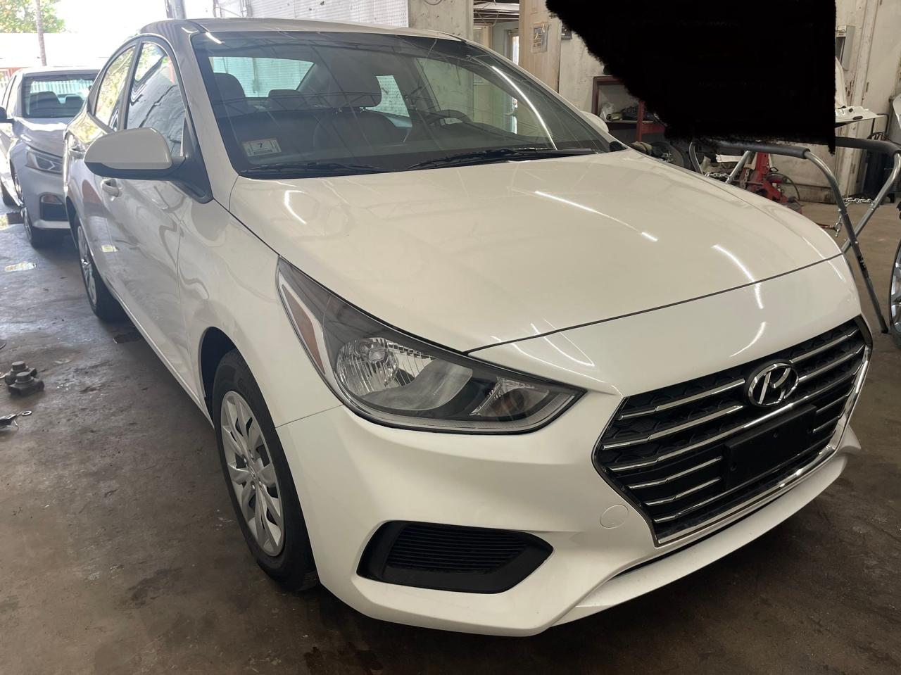 HYUNDAI ACCENT SE 2021 with VIN 3KPC24A64ME149932 - Photo from auction