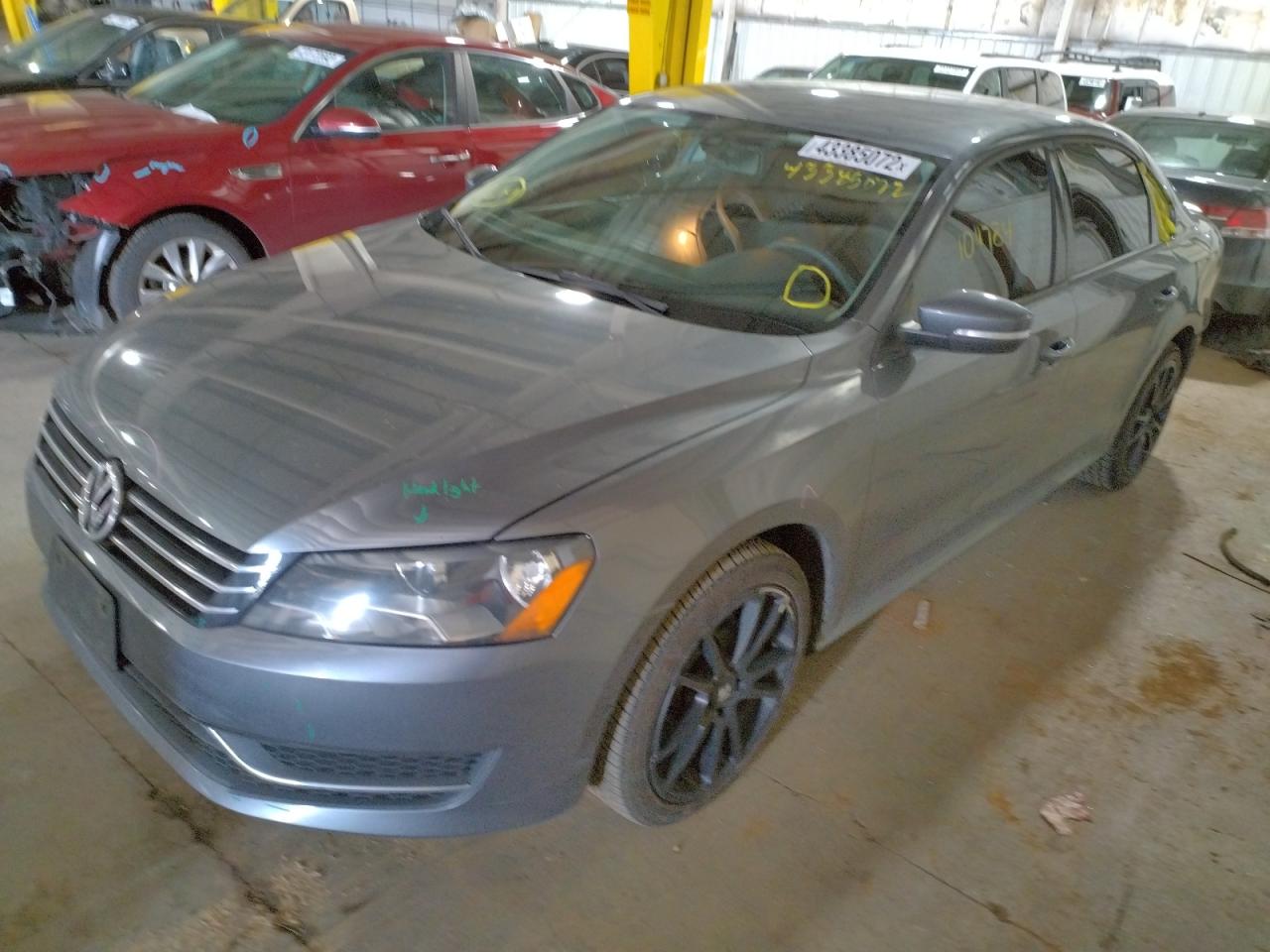 Photo 2 from auction – 2013 VOLKSWAGEN PASSAT S with VIN 1VWAP7A30DC077602