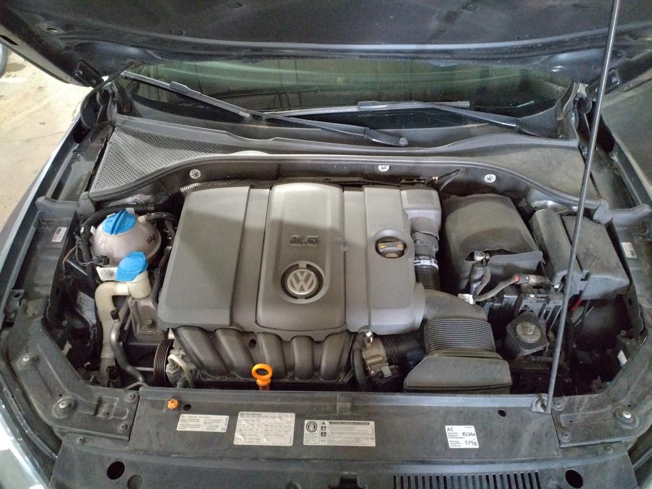 Photo 7 from auction – 2013 VOLKSWAGEN PASSAT S with VIN 1VWAP7A30DC077602