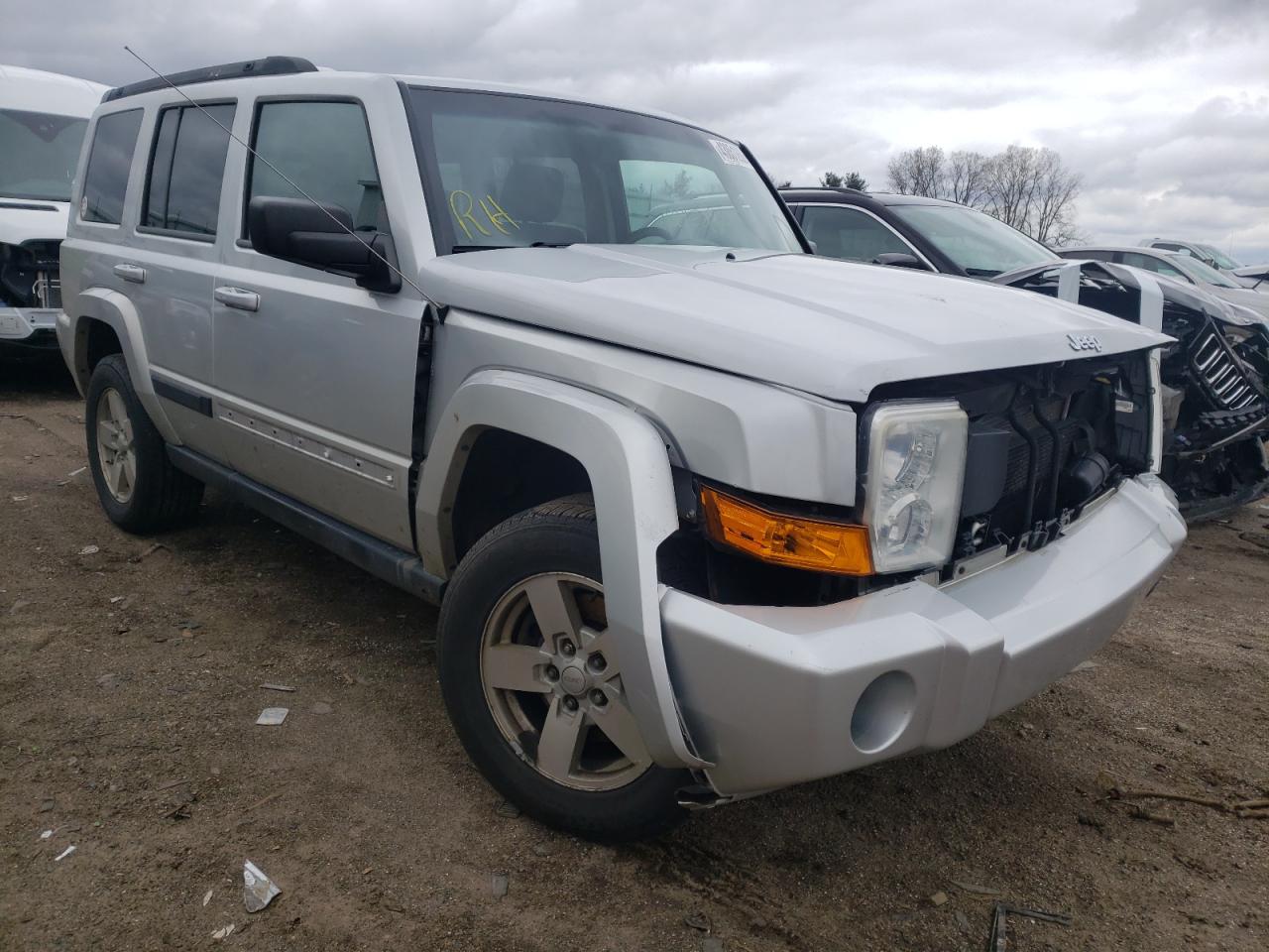 JEEP COMMANDER 2008 with VIN 1J8HG48K48C225522 - Photo from auction