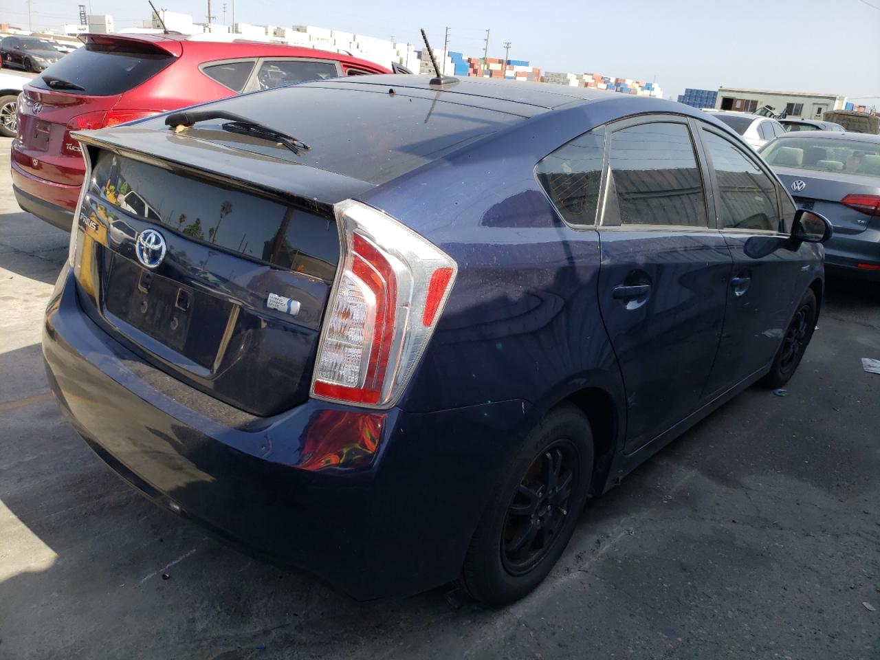Photo 4 from auction – 2014 TOYOTA PRIUS with VIN JTDKN3DU1E1760142