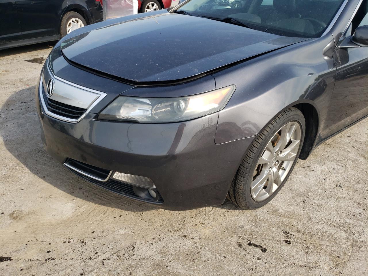 Photo 17 from auction – 2012 ACURA TL with VIN 19UUA9F73CA000792