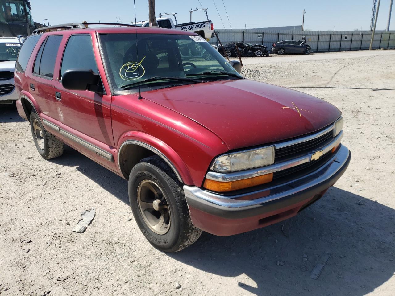CHEVROLET BLAZER 2000 с VIN 1GNCS13W0Y2334128 - Фото с аукциона