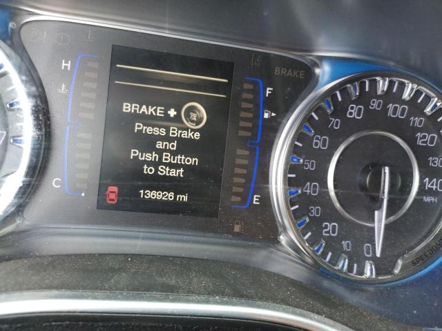 Photo 8 from auction – 2016 CHRYSLER 200 LIMITE with VIN 1C3CCCAB1GN131574