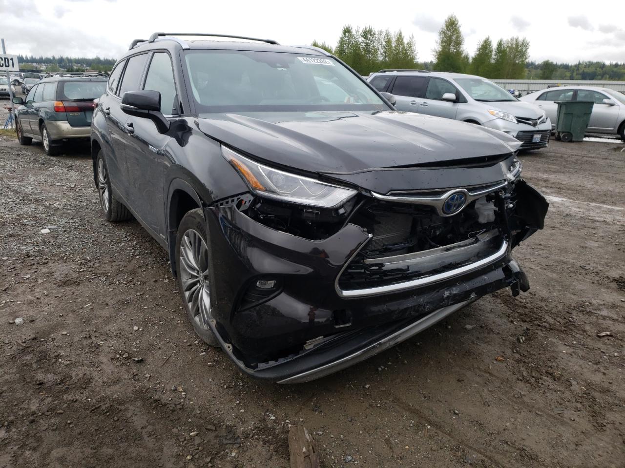 Photo 9 from auction – 2021 TOYOTA HIGHLANDER with VIN 5TDEBRCH3MS060444