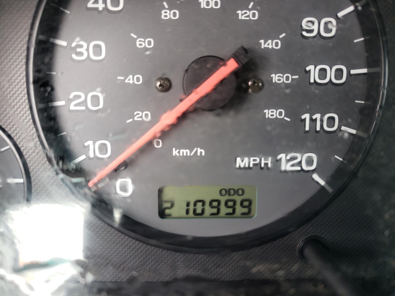 Photo 8 from auction – 2000 SUBARU LEGACY with VIN 4S3BH6659Y7622509
