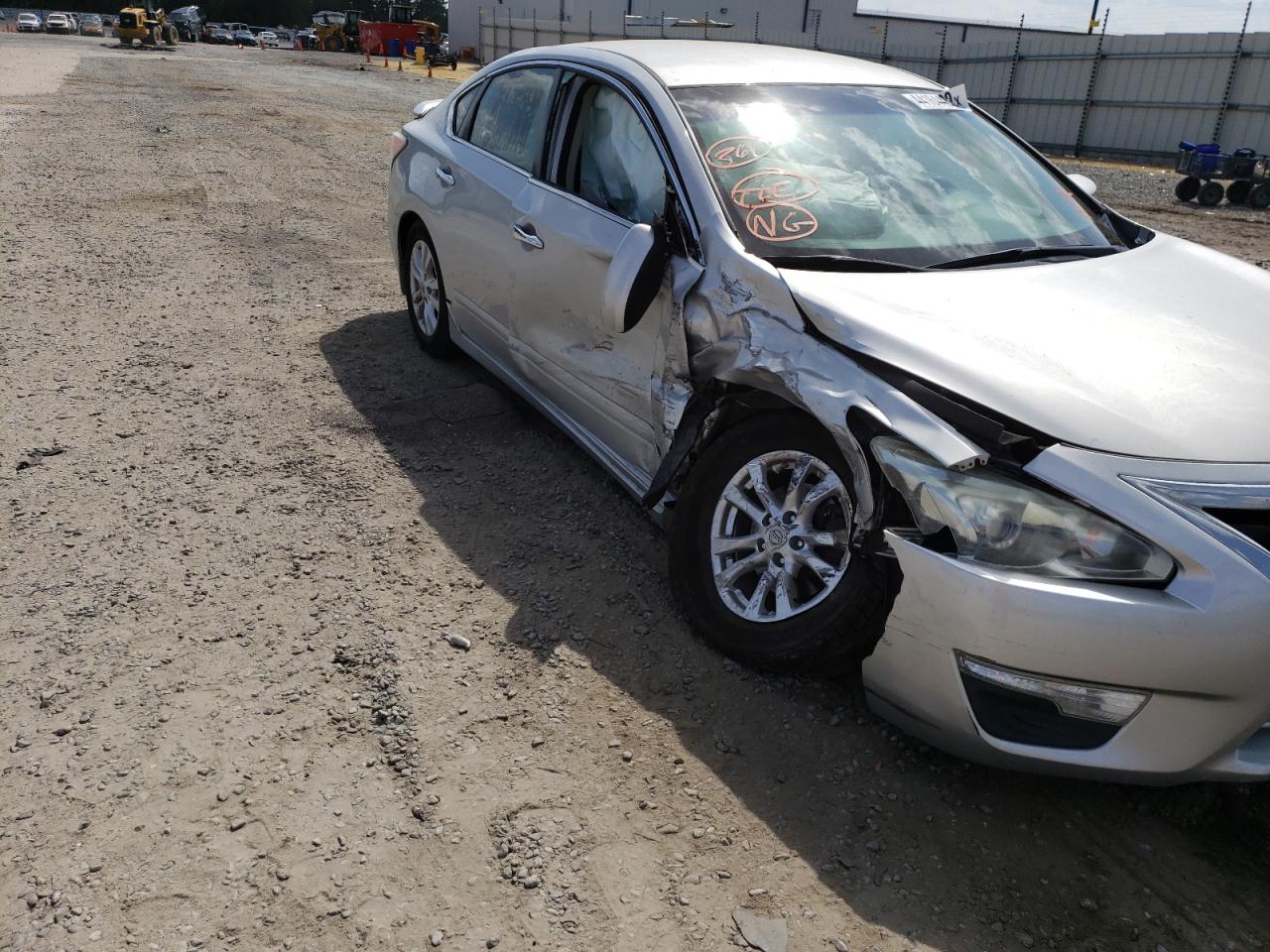 Photo 9 from auction – 2015 NISSAN ALTIMA 2.5 with VIN 1N4AL3AP4FC100947
