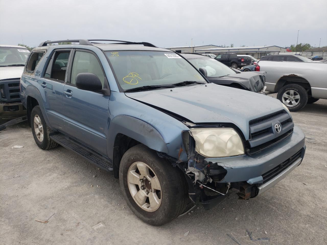 TOYOTA 4RUNNER SR 2004 with VIN JTEZU14RX40021708 - Photo from auction