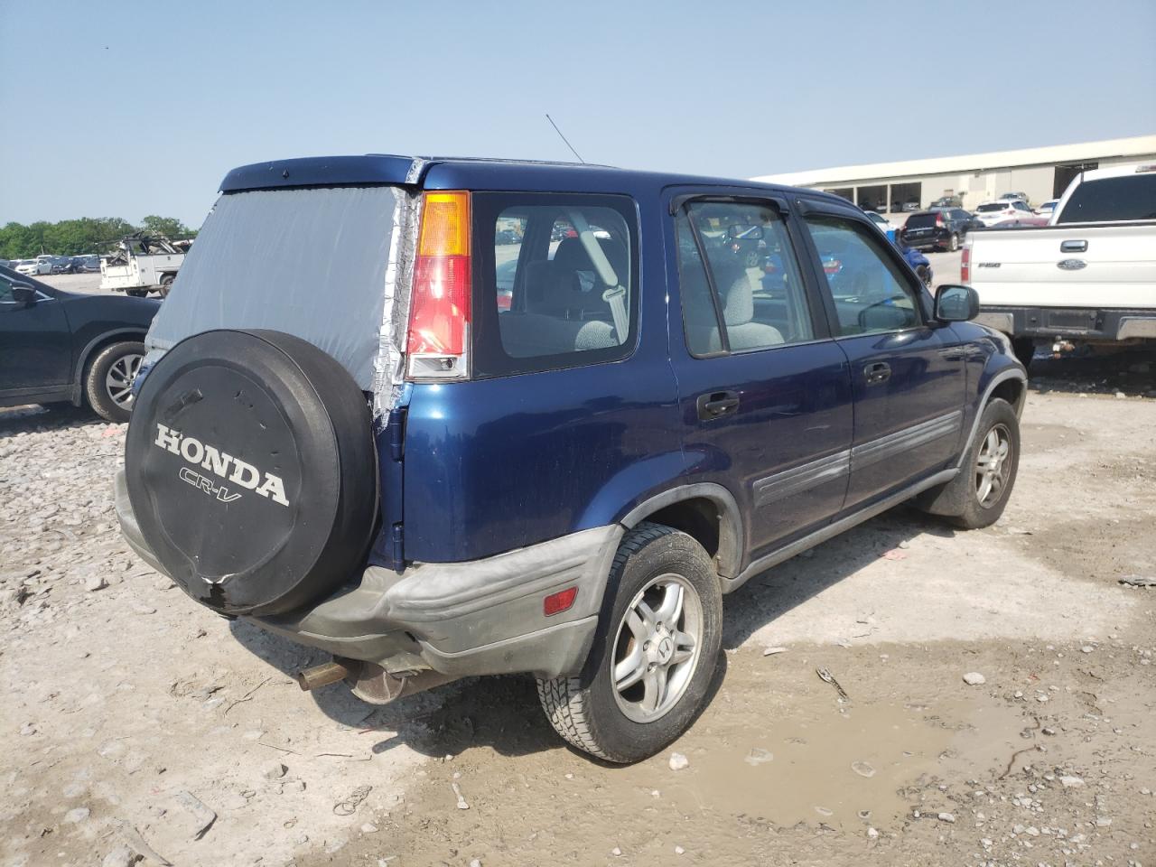 Photo 4 from auction – 1997 HONDA CR-V LX with VIN JHLRD1857VC024080
