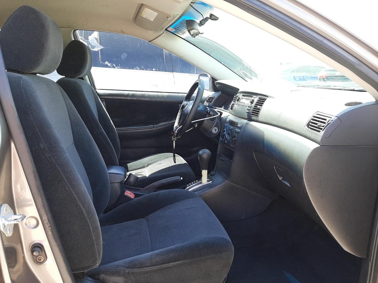 Photo 5 from auction – 2004 TOYOTA COROLLA CE with VIN 1NXBR32E34Z324160