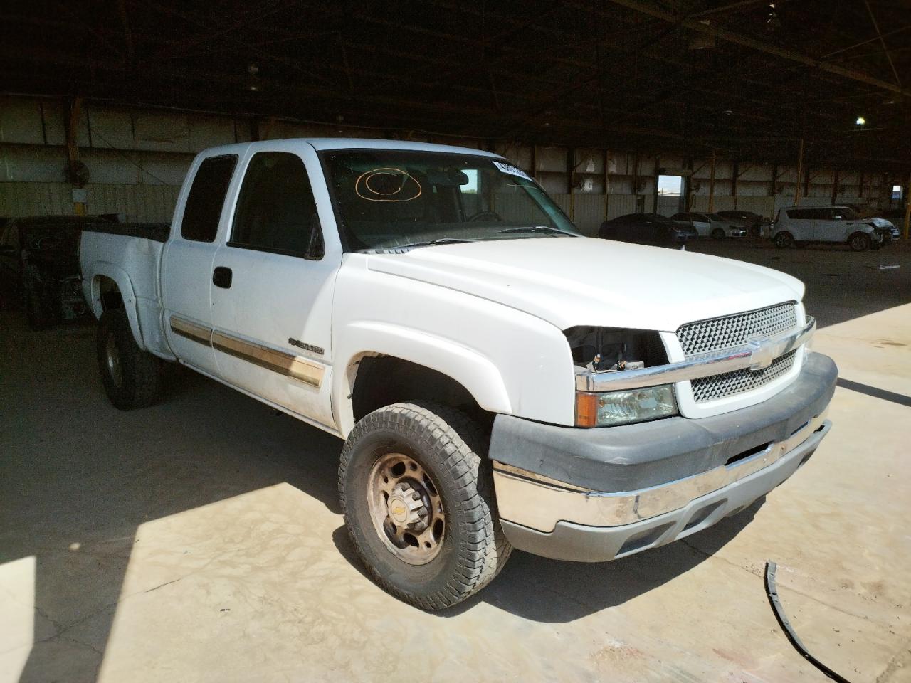 CHEVROLET SILVERADO 2004 with VIN 1GCHC29U04E175241 - Photo from auction