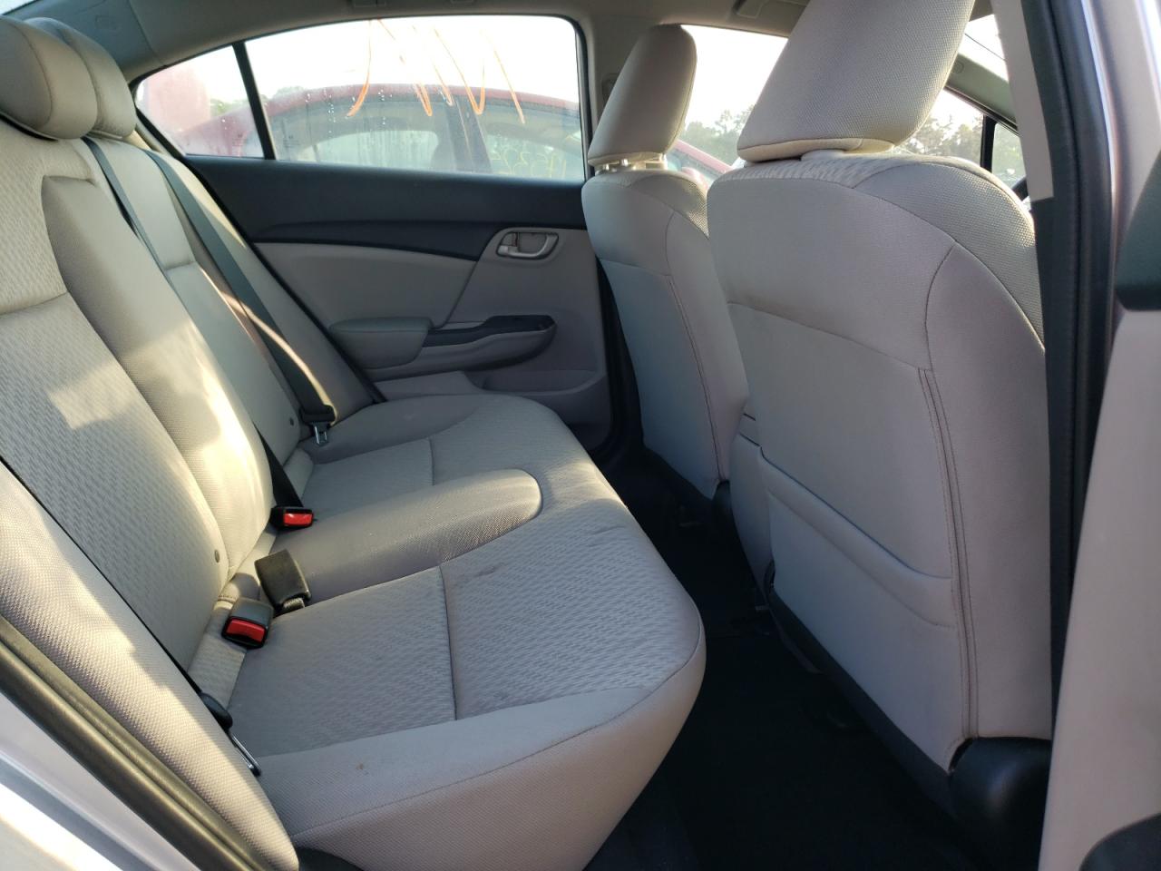 Photo 6 from auction – 2015 HONDA CIVIC LX with VIN 19XFB2F51FE026979