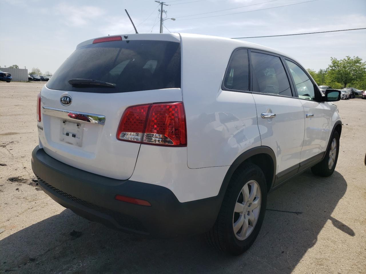 Photo 4 from auction – 2011 KIA SORENTO BA with VIN 5XYKT3A16BG104689