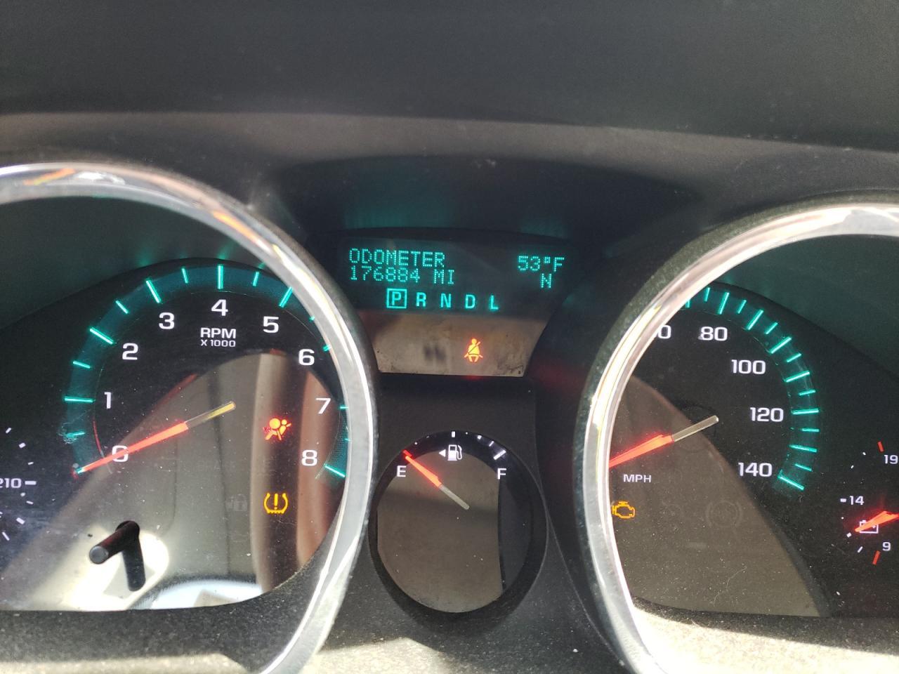 Photo 8 from auction – 2010 CHEVROLET TRAVERSE L with VIN 1GNLVFED4AS108048