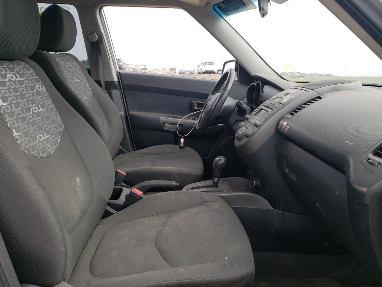 Photo 5 from auction – 2010 KIA SOUL + with VIN KNDJT2A26A7042222