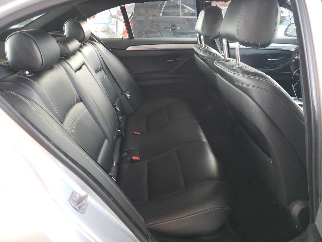 Foto 6 de la subasta – 2016 BMW 535 XI con VIN WBA5B3C53GG257757