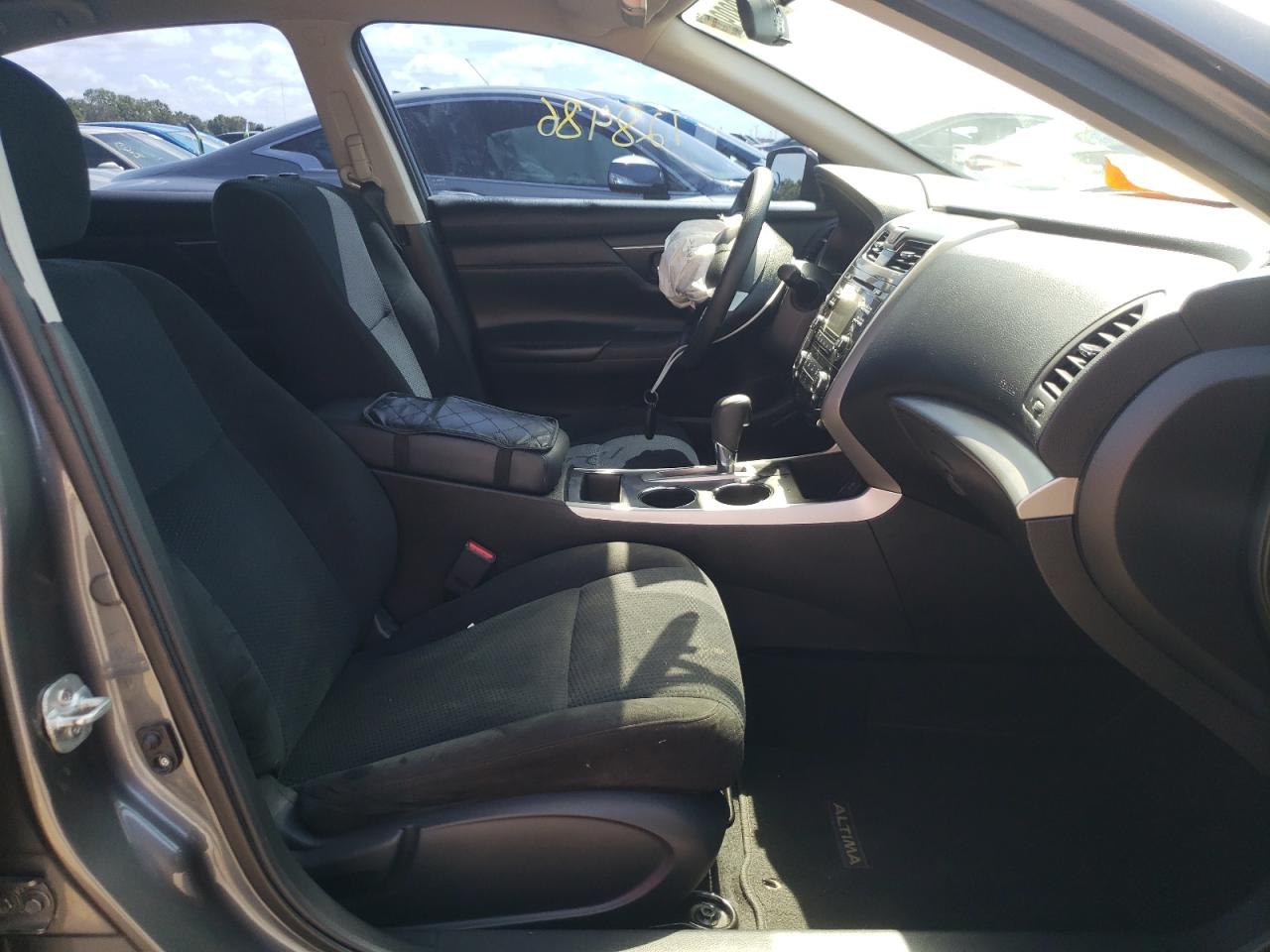 Photo 5 from auction – 2015 NISSAN ALTIMA 2.5 with VIN 1N4AL3AP3FN916407